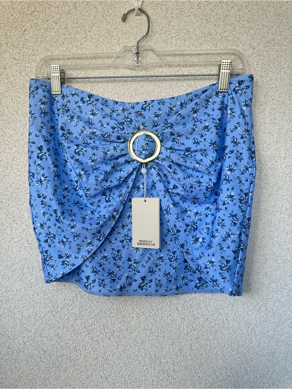 NWT Monday Swimwear Jamaica Sarong Isola Floral Blue Cover Up Size Large